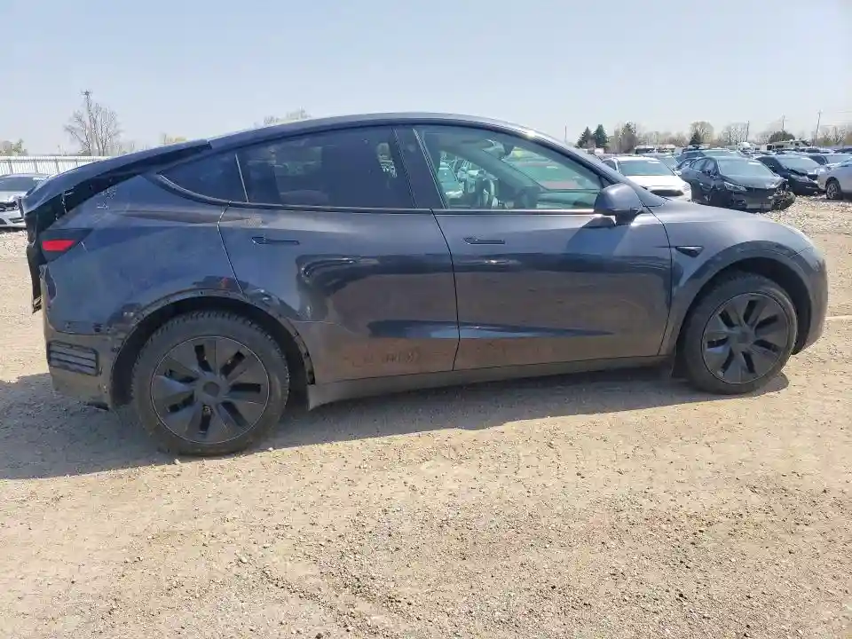 LRWYGDFDXRC673225 2024 TESLA MODEL Y-2