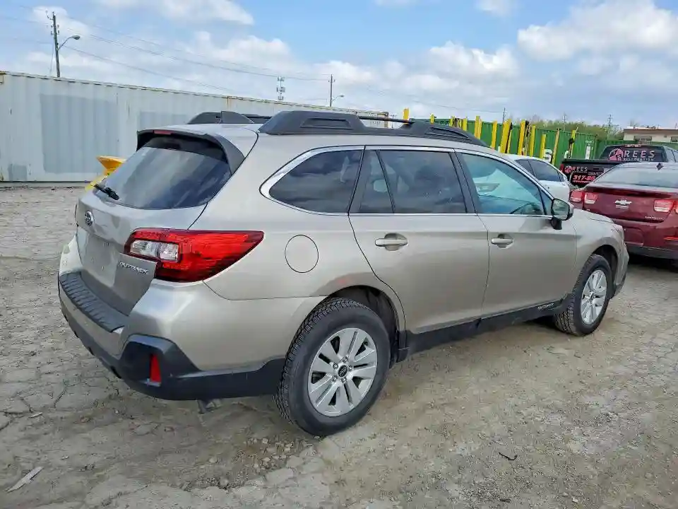 4S4BSAFC9K3203850 2019 SUBARU OUTBACK-2