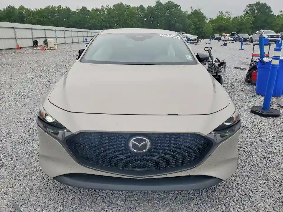 JM1BPAKM5S1753837 2025 MAZDA MAZDA3-4