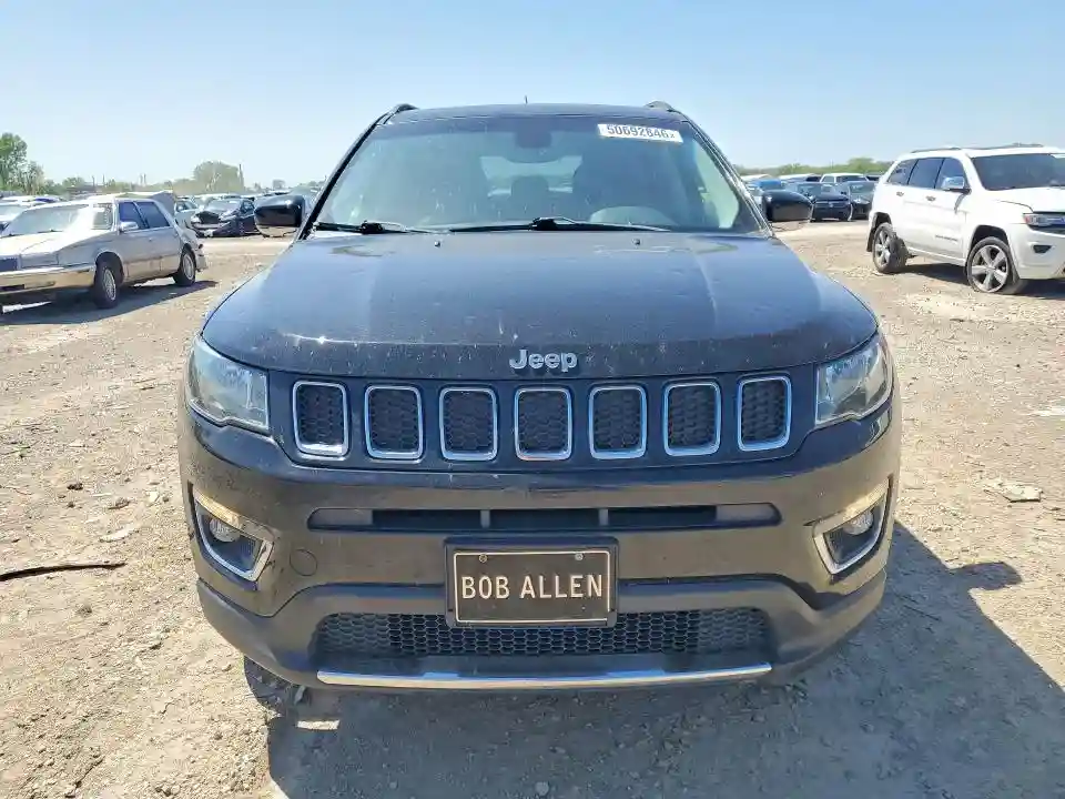 3C4NJDCB8KT596522 2019 JEEP COMPASS-4