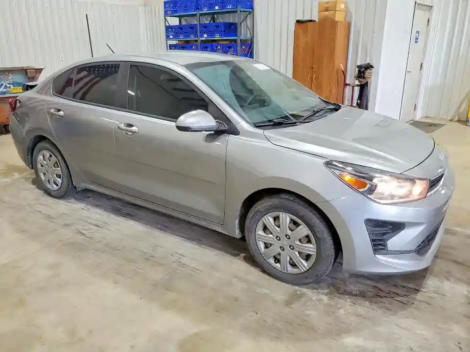 3KPA24AD7NE437192 2022 KIA RIO-3