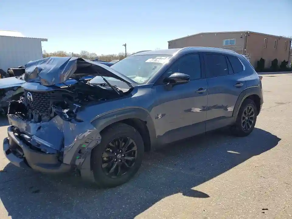 7MMVABBM7SN341013 2025 MAZDA CX-50-0