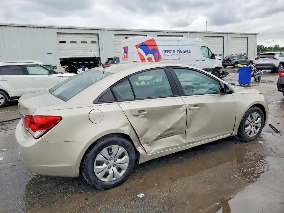 1G1PA5SH9E7420715 2014 CHEVROLET CRUZE-2