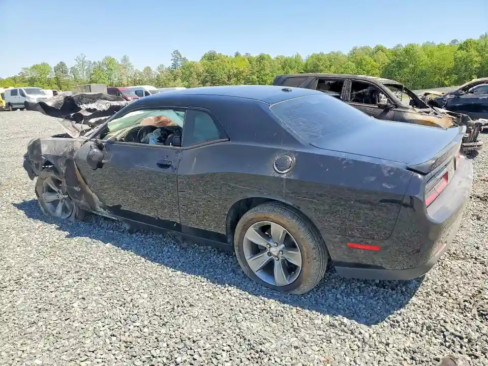 2C3CDZAG5KH729356 2019 DODGE CHALLENGER-1