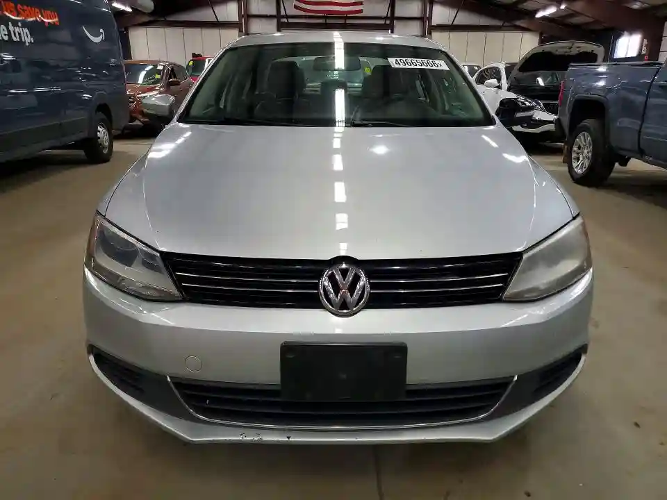 3VWD17AJ9EM306632 2014 VOLKSWAGEN JETTA-4