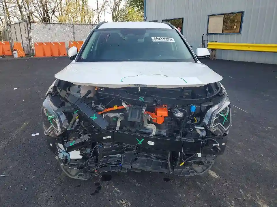 KNDCR3L10S5139057 2025 KIA NIRO-4
