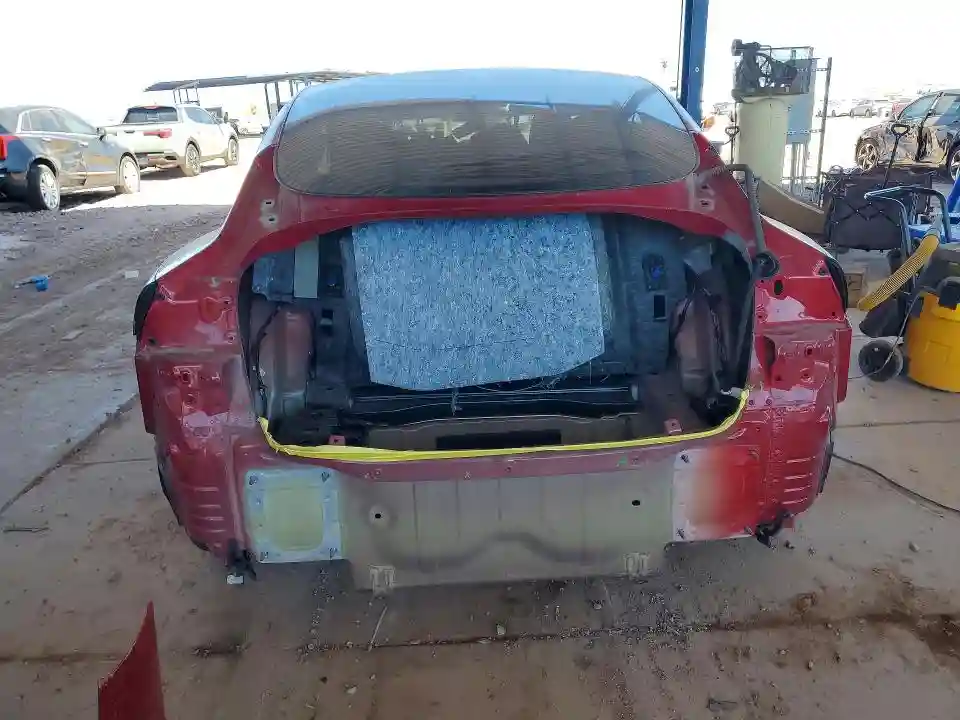5YJ3E1EA5JF154986 2018 TESLA MODEL 3-5