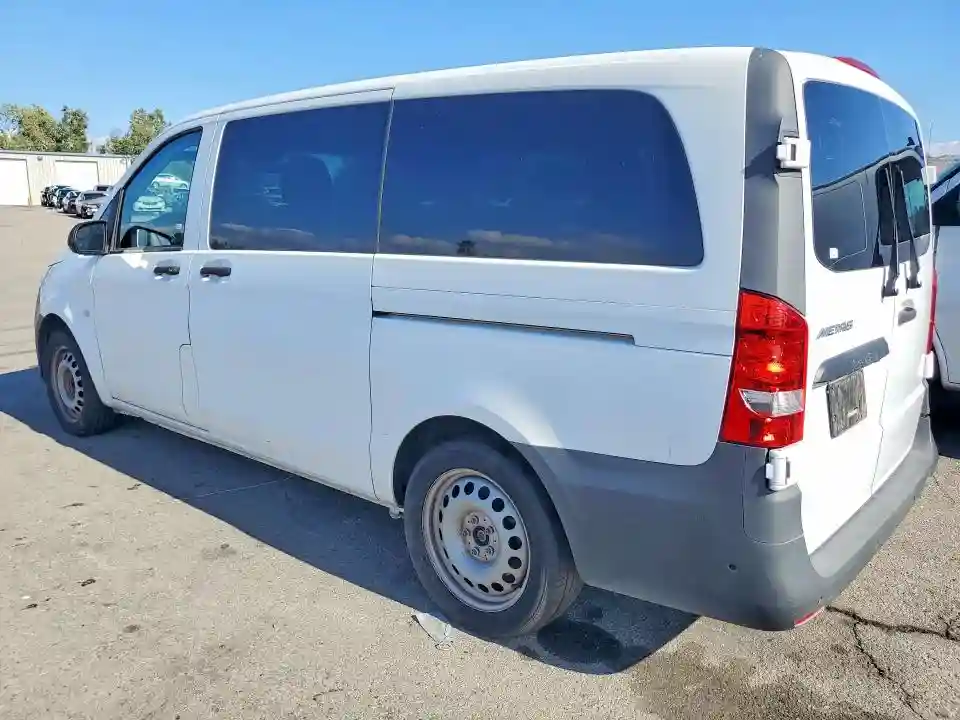 WD4PG2EE7K3516678 2019 MERCEDES BENZ METRIS-1