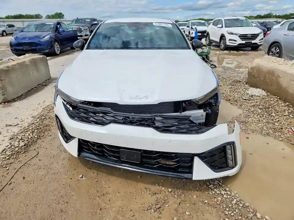 KNAG64J70S5387250 2025 KIA K5-4