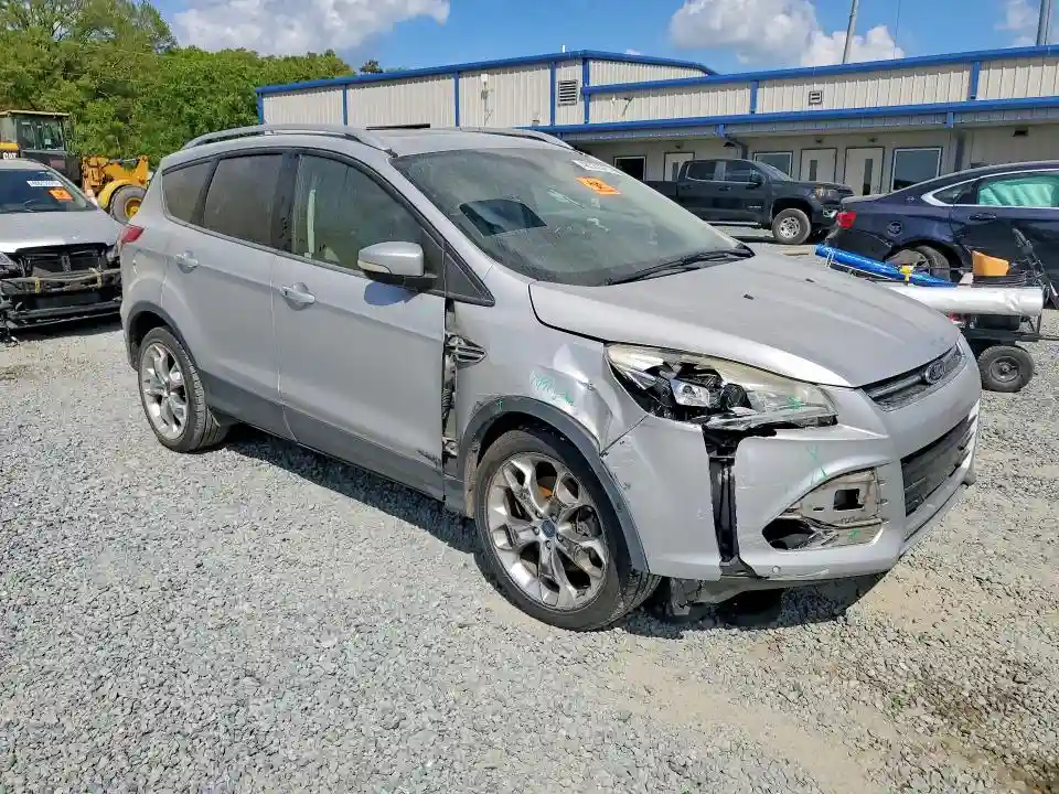 1FMCU0J99FUA98781 2015 FORD ESCAPE-3