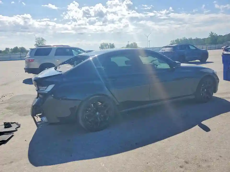 3MW69FT0XS8F45627 2025 BMW M3-2