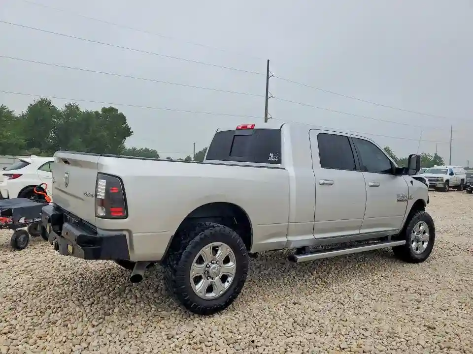 3C6UR5ML2GG159026 2016 RAM 2500-2