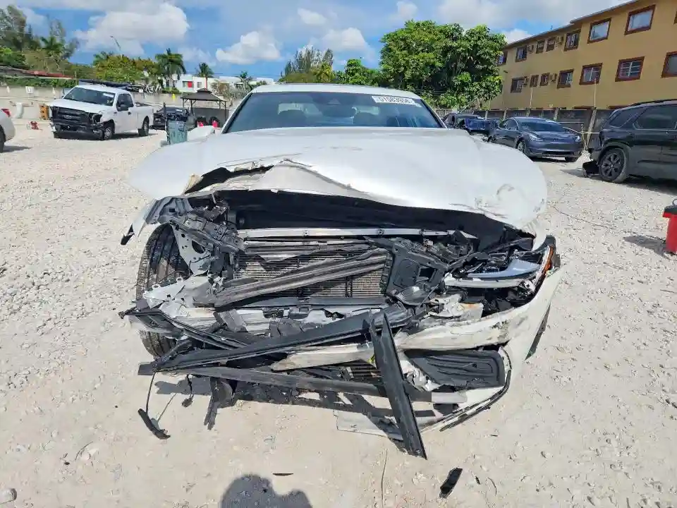 7JR102FK4KG015394 2019 VOLVO S60-4