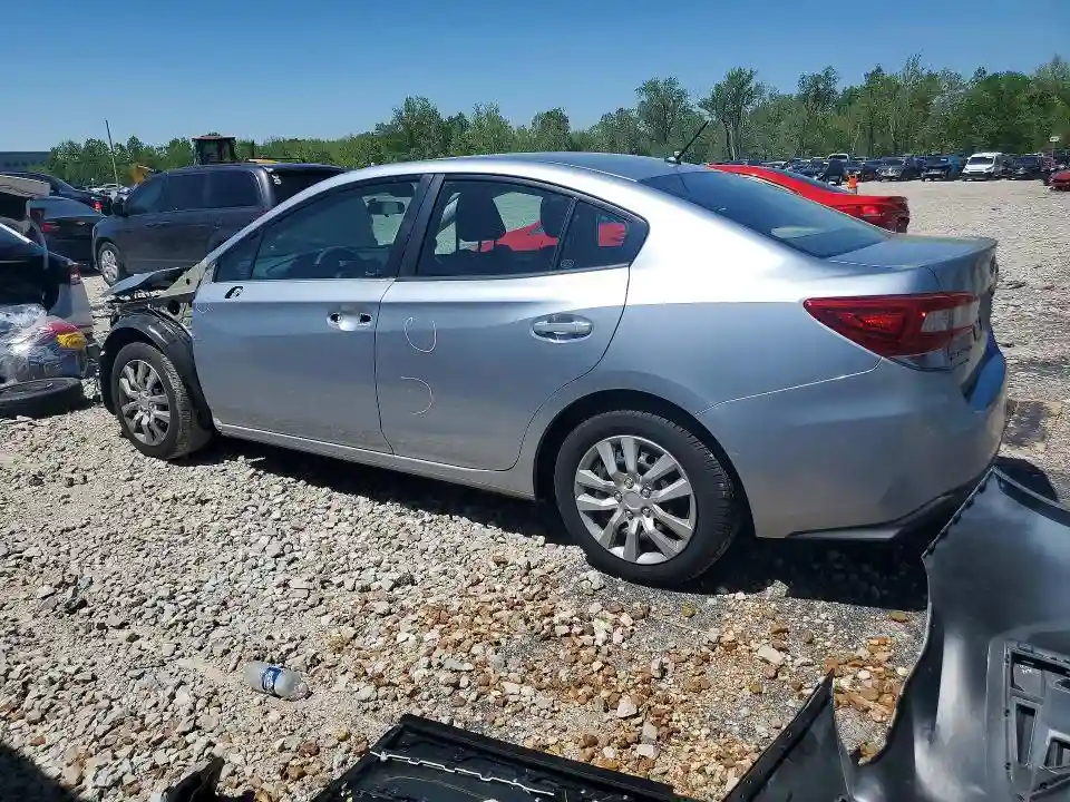 4S3GKAA64J3605379 2018 SUBARU IMPREZA-1