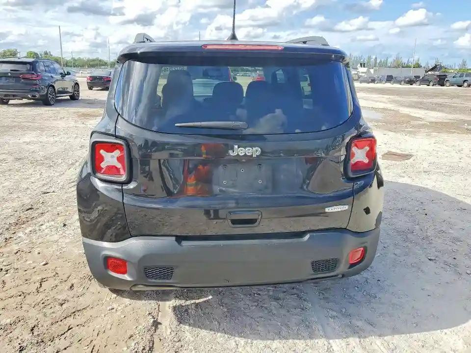 ZACNJABB9KPJ77440 2019 JEEP RENEGADE-5