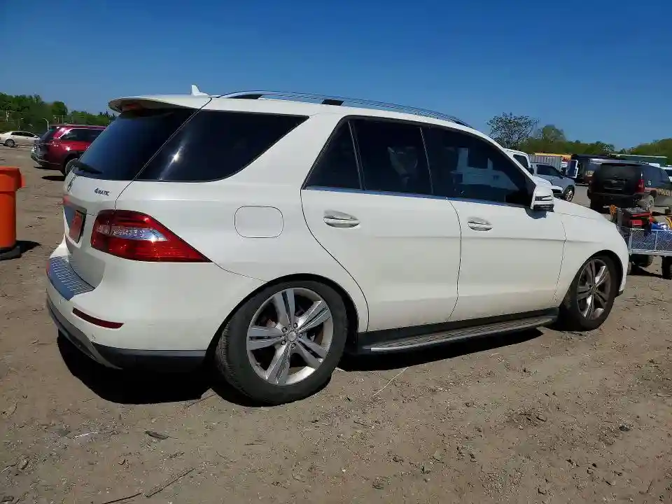 4JGDA5HB6DA137621 2013 MERCEDES-BENZ M-CLASS-2