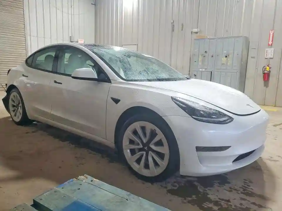 5YJ3E1EA2MF084979 2021 TESLA MODEL 3-3