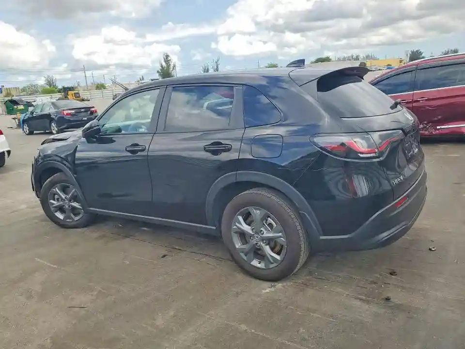 3CZRZ1H31TM701286 2026 HONDA HR-V-1