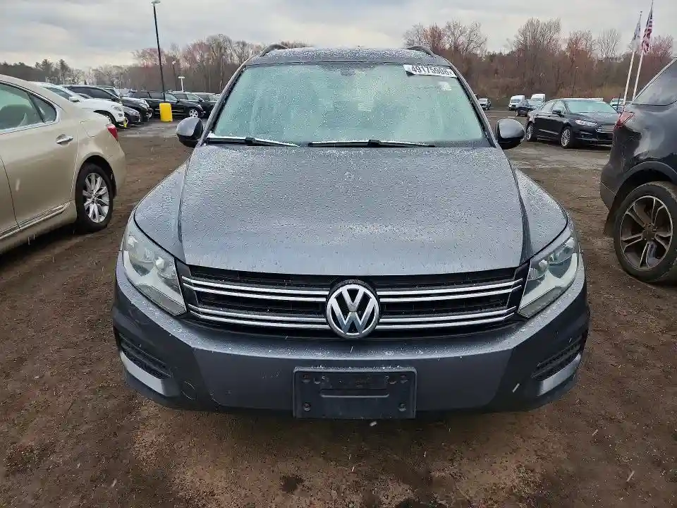 WVGBV7AX8GW598677 2016 VOLKSWAGEN TIGUAN-4