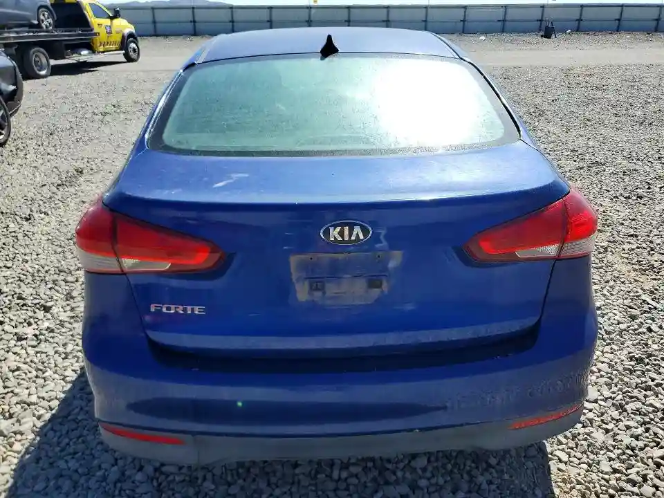 3KPFL4A76HE017456 2017 KIA FORTE-5