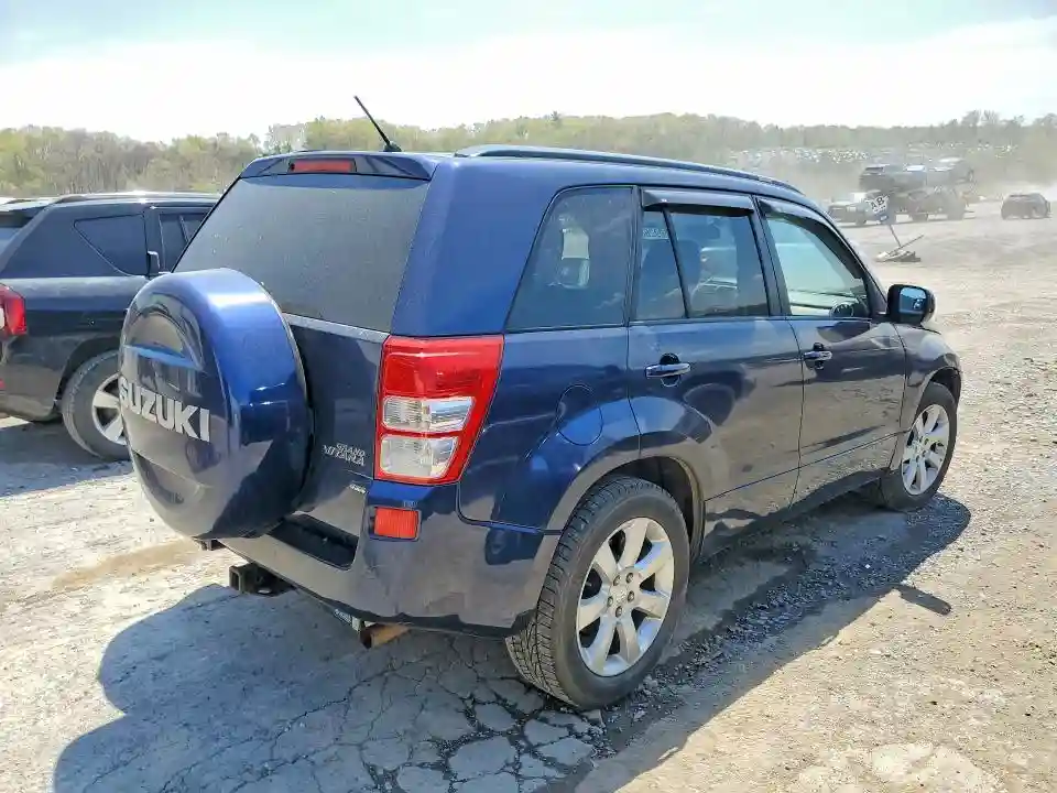 JS3TD0D78B4100109 2011 SUZUKI GR VITARA-2