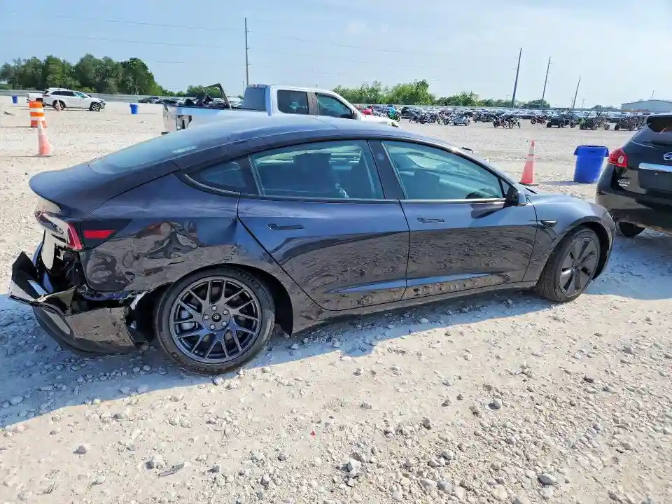 5YJ3E1EAXTF155621 2026 TESLA MODEL 3-2