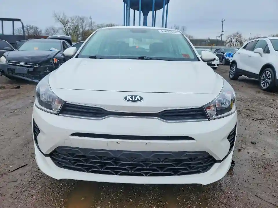 3KPA24AD5ME370932 2021 KIA RIO-4
