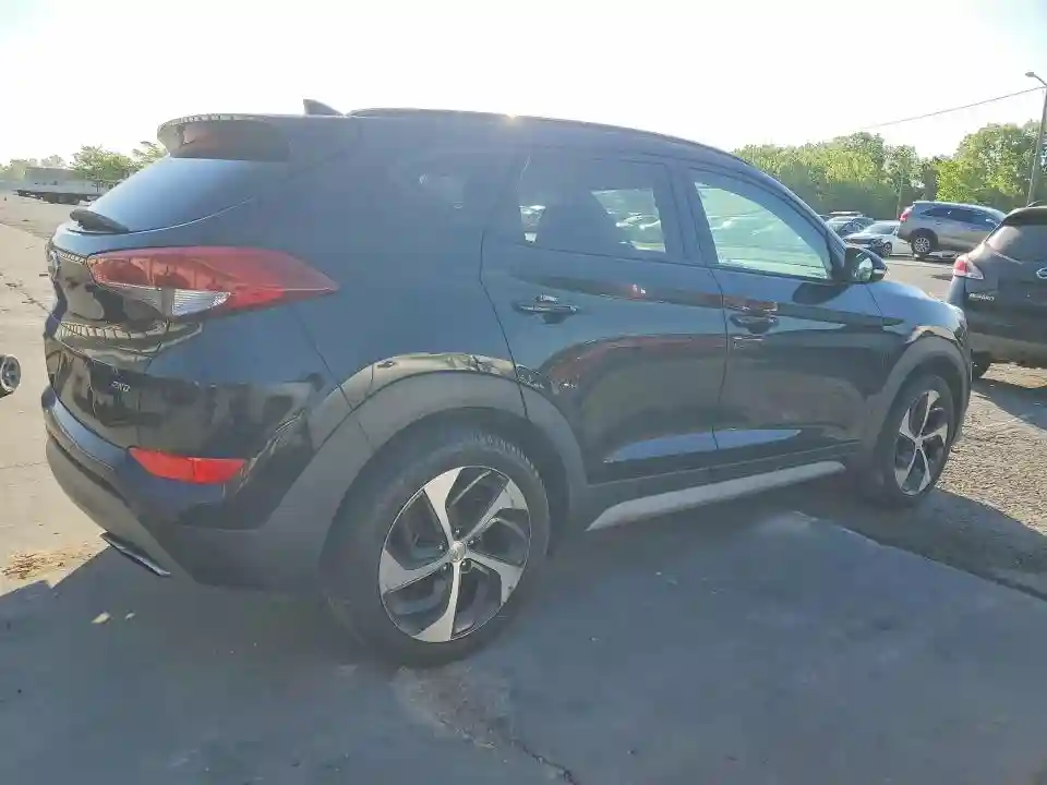 KM8J3CA20JU736505 2018 HYUNDAI TUCSON-2