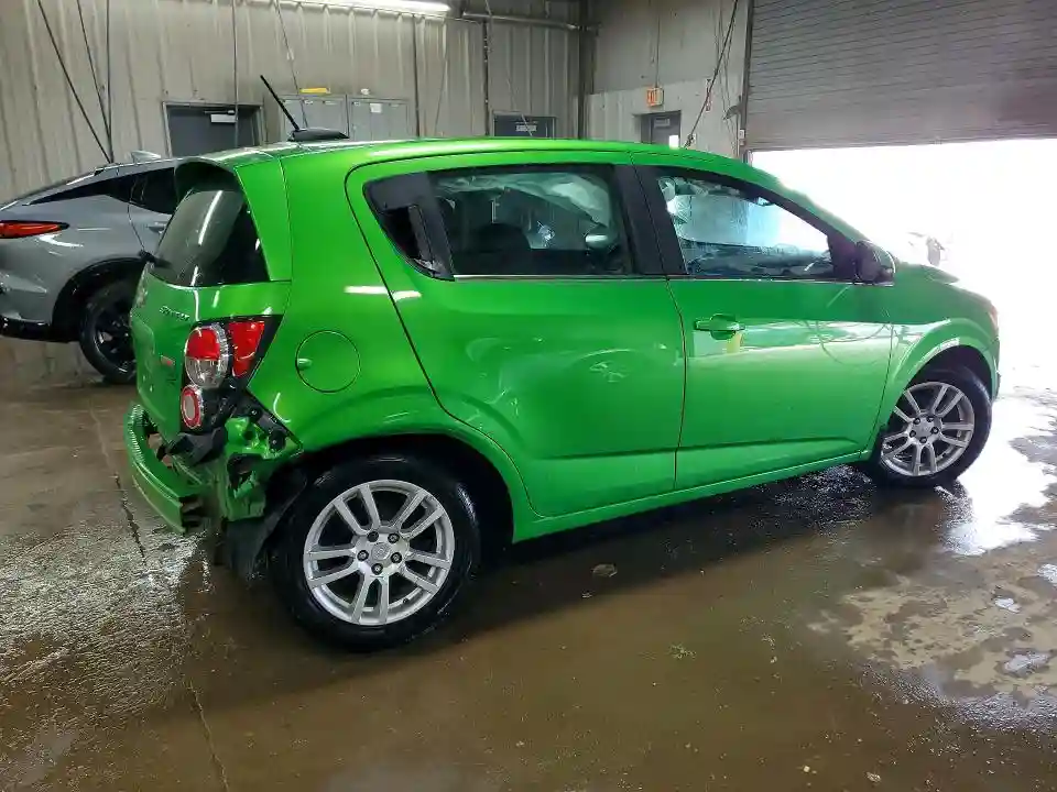 1G1JC6SB9F4113047 2015 CHEVROLET SONIC-2