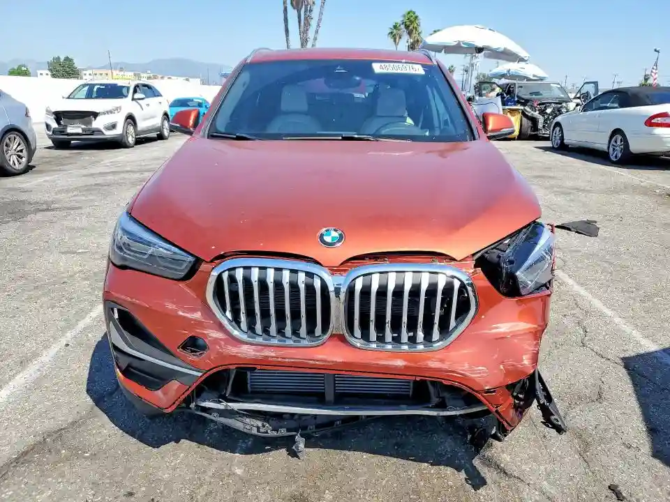 WBXJG7C01L5P44172 2020 BMW X1-4