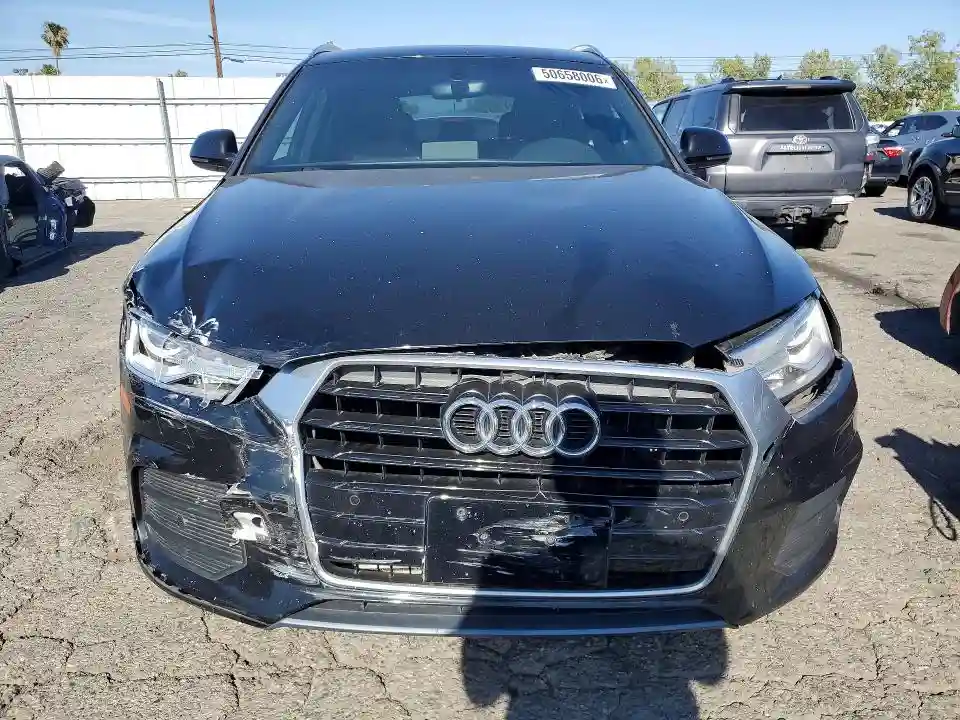 WA1BCCFS4HR017363 2017 AUDI Q3-4