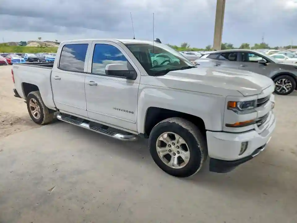 3GCUKREC0HG241177 2017 CHEVROLET SILVERADO-3