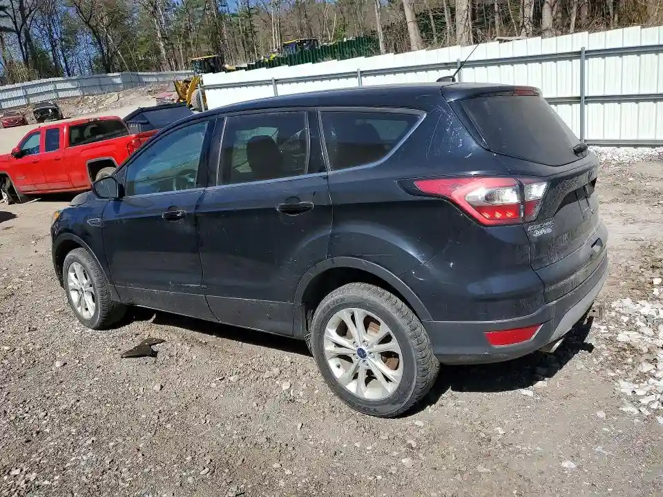 1FMCU9G93HUE61445 2017 FORD ESCAPE-1