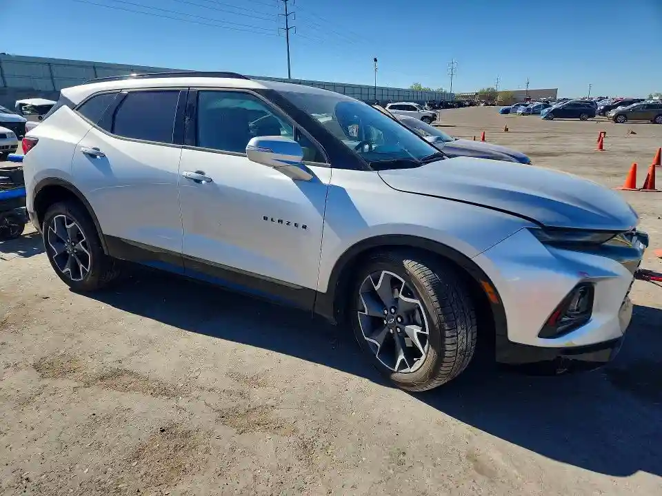 3GNKBKRS8LS574160 2020 CHEVROLET BLAZER-3