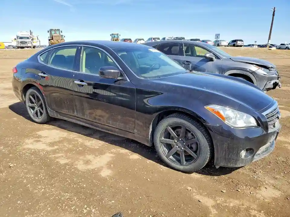 JN1AY1AR7CM580251 2012 INFINITI M56-3