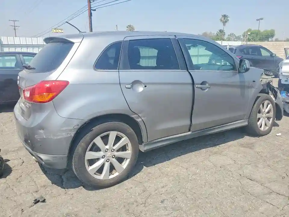 4A4AP4AU9DE022900 2013 MITSUBISHI OUTLANDER-2