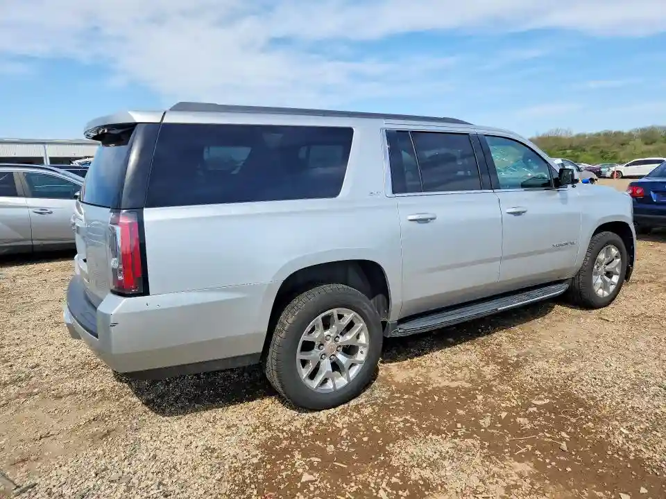 1GKS2GKC6JR377792 2018 GMC YUKON-2