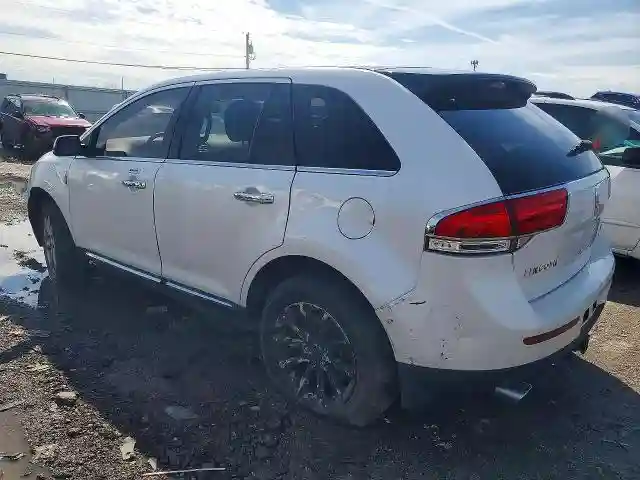 2LMDJ8JK7DBL43387 2013 LINCOLN MKX-1
