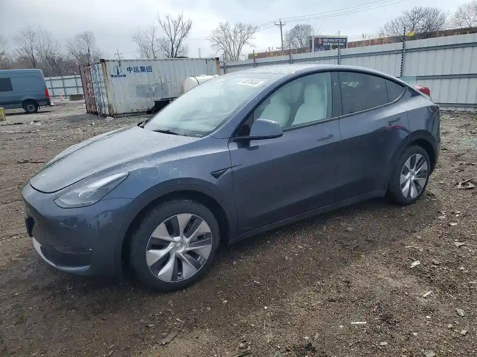 7SAYGDEE7PA195326 2023 TESLA MODEL Y-0