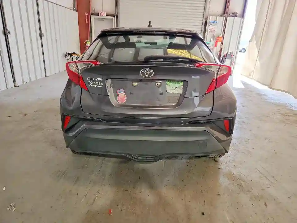 JTNKHMBX2M1111745 2021 TOYOTA C-HR-5