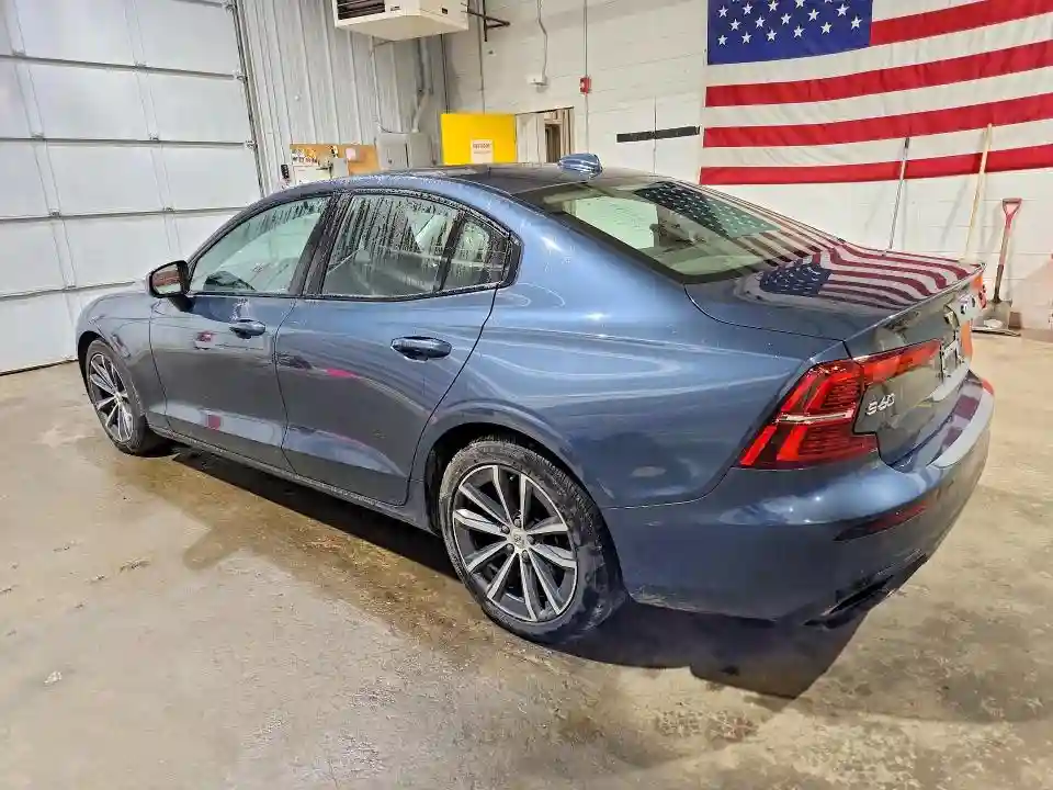 7JR102TZ0MG118297 2021 VOLVO S60-1