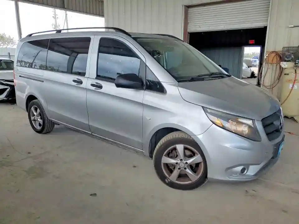 WD4PG2EE0G3096964 2016 MERCEDES-BENZ METRIS-3
