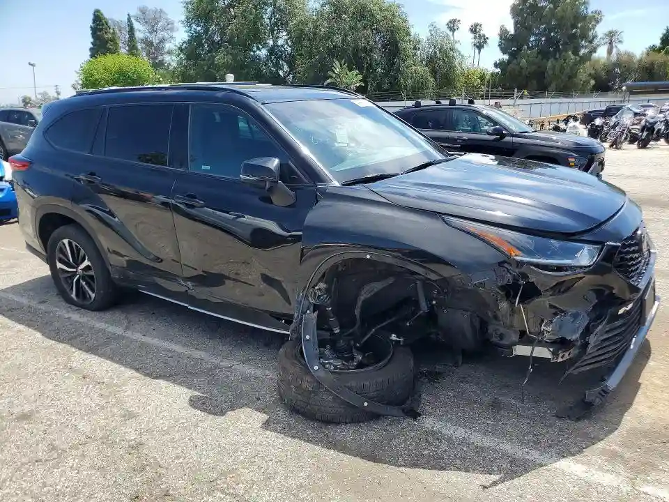 5TDJZRBH9MS071959 2021 TOYOTA HIGHLANDER-3