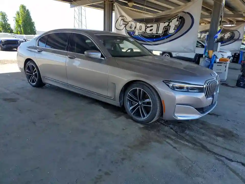 WBA7U2C05LGM27385 2020 BMW 7 SERIES-3