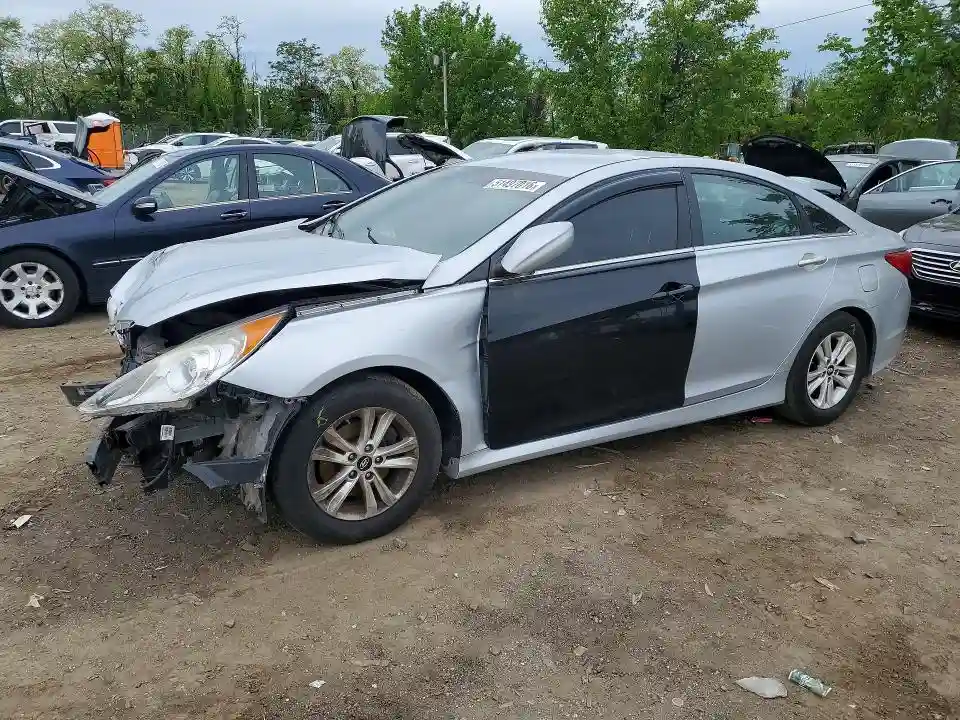 5NPEB4AC2EH856393 2014 HYUNDAI SONATA-0