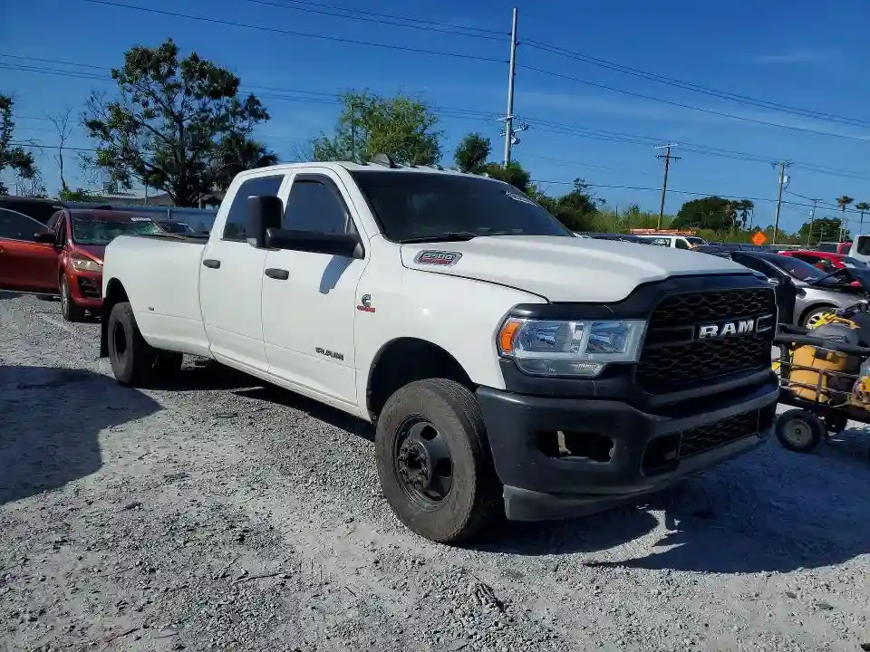 3C63RRGL7NG359170 2022 RAM 3500-3