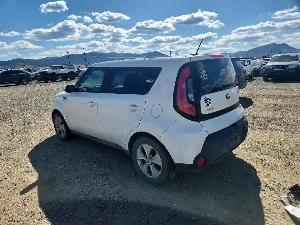 KNDJN2A23G7377778 2016 KIA SOUL-1