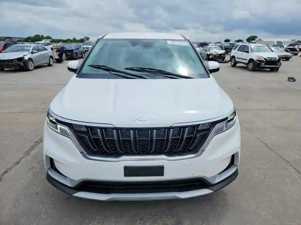 KNDNB4H33R6380631 2024 KIA SEDONA-4