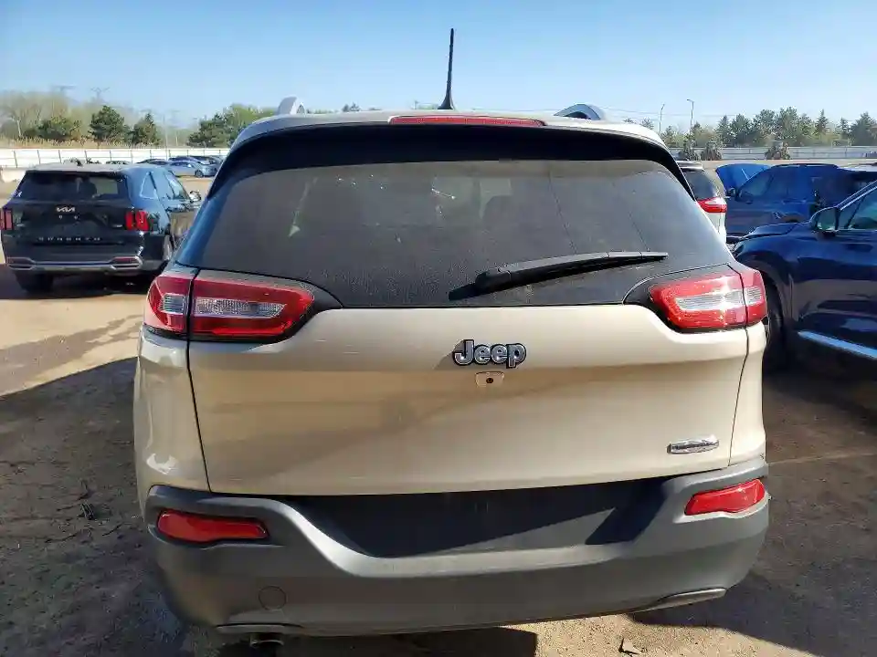 1C4PJLCB4FW517799 2015 JEEP CHEROKEE-5