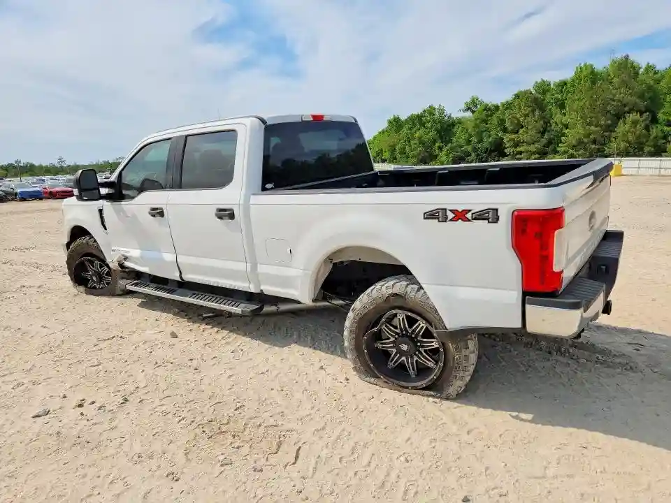 1FT7W2BT1HEE85005 2017 FORD F250-1